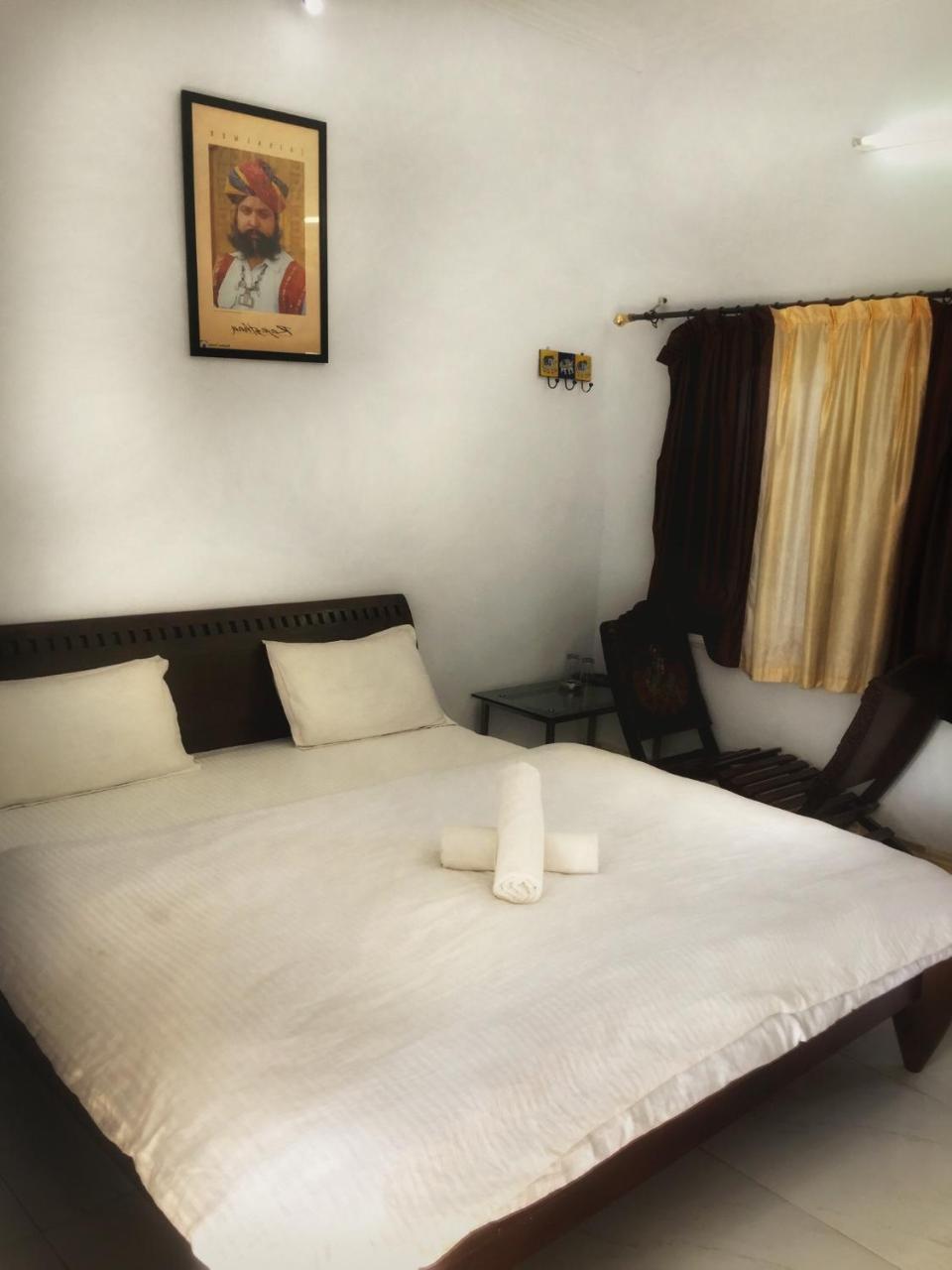 Pushkar Vela Resort Luaran gambar