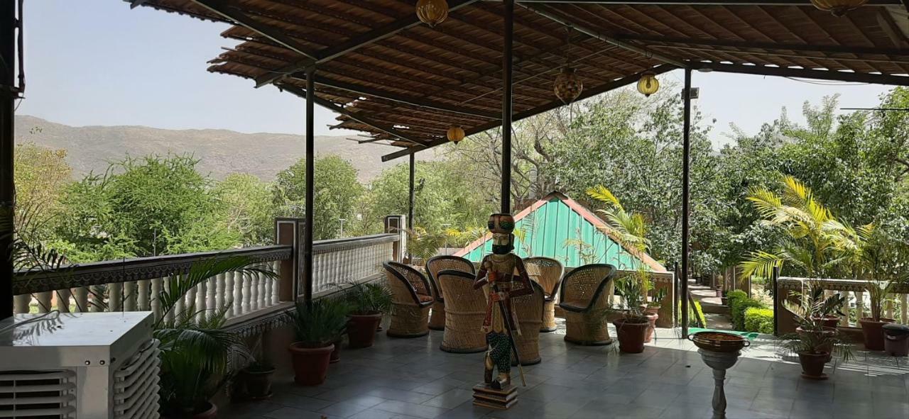 Pushkar Vela Resort Luaran gambar